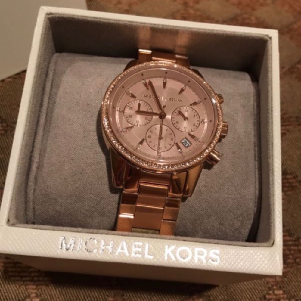 Michael Kors Women’s Rose Gold Watch